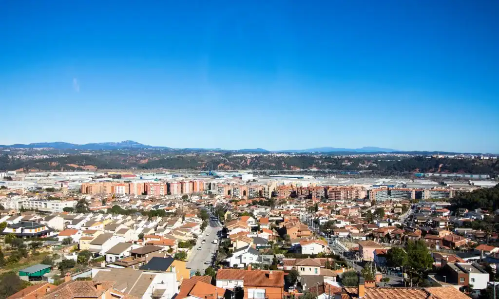 Limusina con chófer en Sant Andreu de la Barca para traslados de lujo y celebraciones