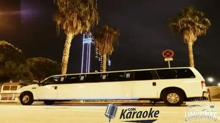 Ford Hummer ideal para alquiler de limusinas en Badalona